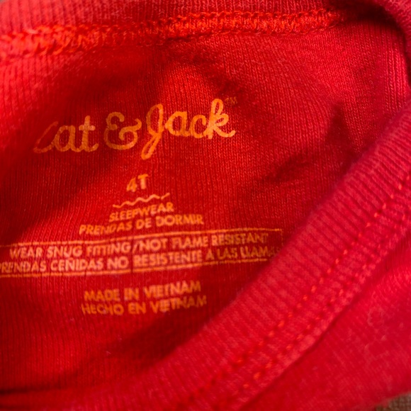 4 PIECE CHRISTMAS SET 3 TOPS 1 PANTS RAINDEER NICE LIST FOR GIRLS SIZE 4 - Picture 5 of 11